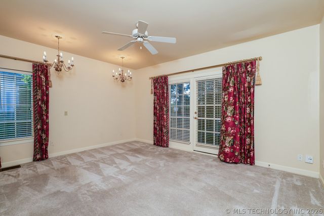5202 E 78th Place, Tulsa, OK 74136
