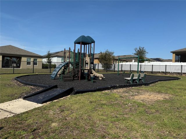 453 DISA DRIVE, Davenport, FL 33837