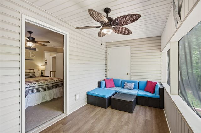 633 N Lake Drive, Salem, SC 29676