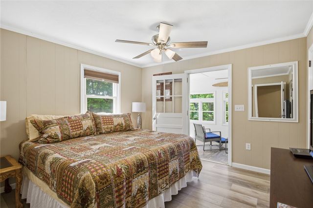 633 N Lake Drive, Salem, SC 29676