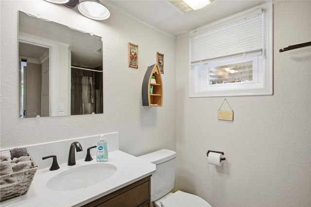 633 N Lake Drive, Salem, SC 29676