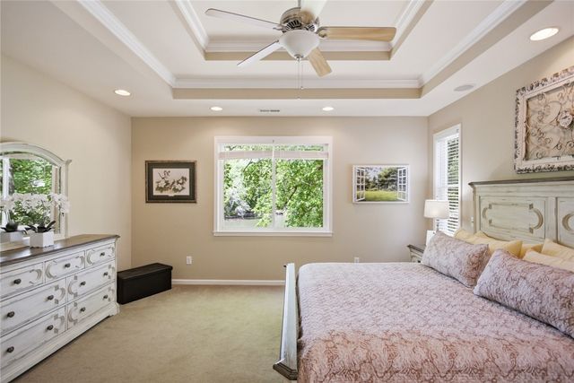 633 N Lake Drive, Salem, SC 29676