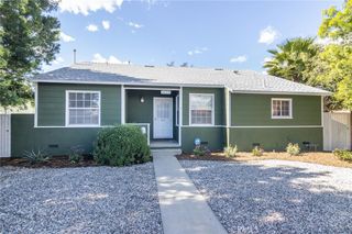 8009 Aldea, Lake Balboa, CA 91406