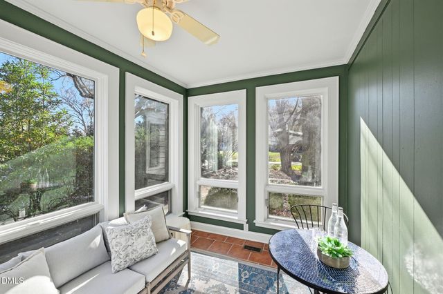 533 Parkview Drive, Burlington, NC 27215