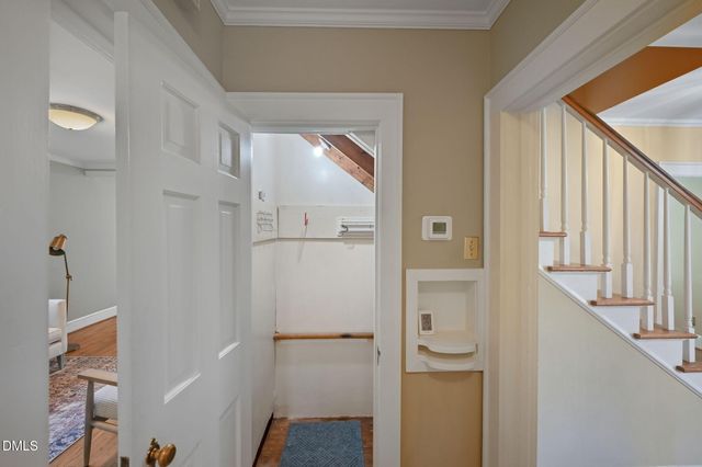 533 Parkview Drive, Burlington, NC 27215