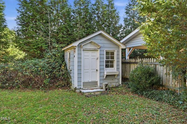 533 Parkview Drive, Burlington, NC 27215