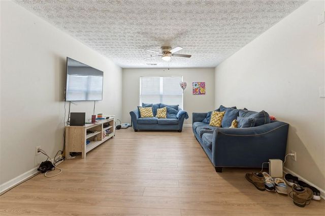 1202 Fairington Village Drive, Lithonia, GA 30038