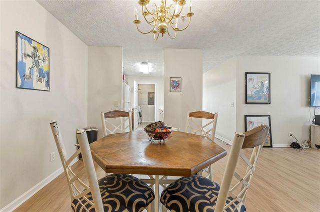 1202 Fairington Village Drive, Lithonia, GA 30038