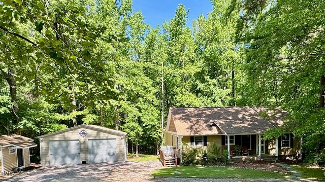 96 Holly Circle, Henderson, NC 27537