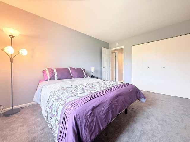 3108 Roberts Drive 6, Woodridge, IL 60517