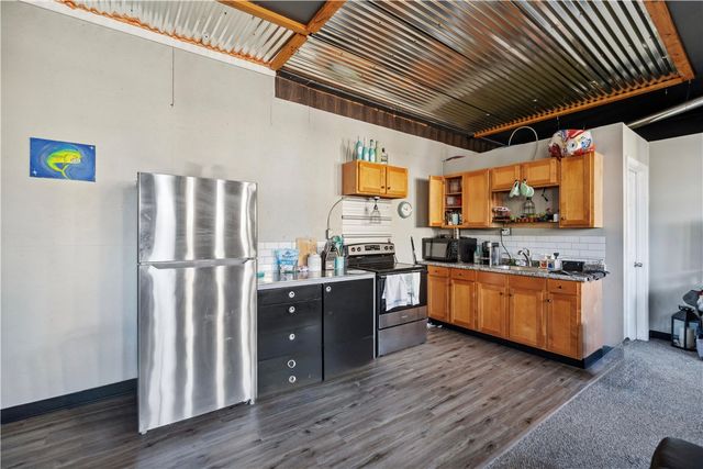 2814 Liberty Way, Liberty Boro, PA 15133