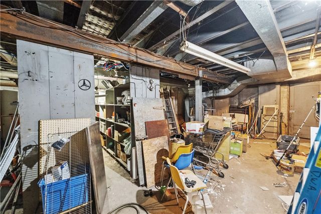 2814 Liberty Way, Liberty Boro, PA 15133