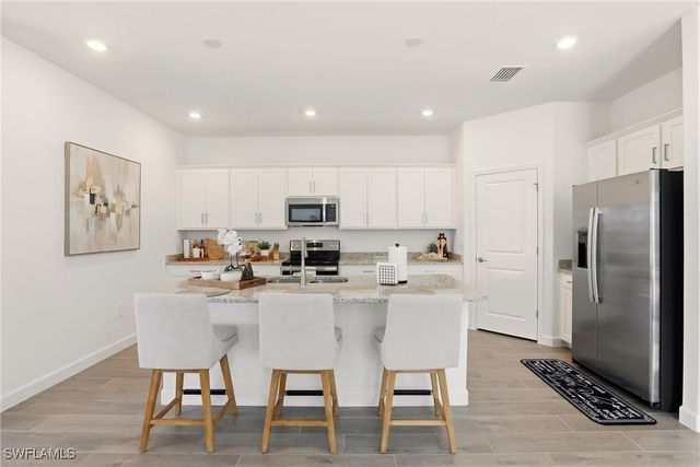 3116 Weston Manor DR, Alva, FL 33920