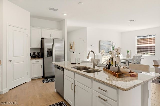 3116 Weston Manor DR, Alva, FL 33920