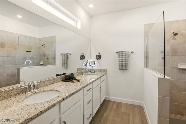 3116 Weston Manor DR, Alva, FL 33920