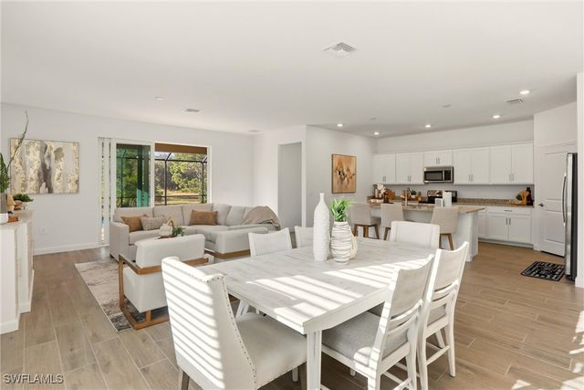 3116 Weston Manor DR, Alva, FL 33920