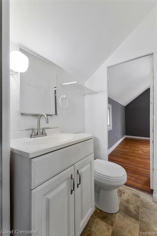 21560 Collingham Avenue, Farmington, MI 48336