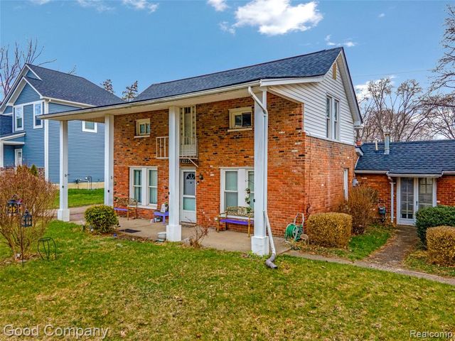 21560 Collingham Avenue, Farmington, MI 48336