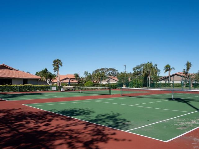 3922 WILSHIRE CIRCLE 177, Sarasota, FL 34238