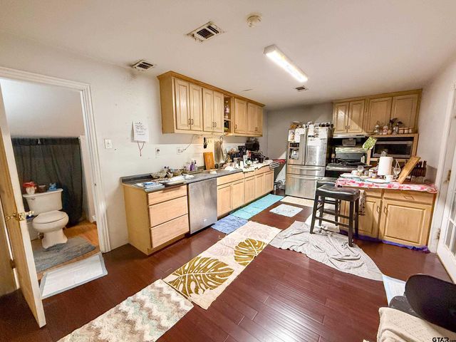 127 SE CR 4298, Scroggins, TX 75480