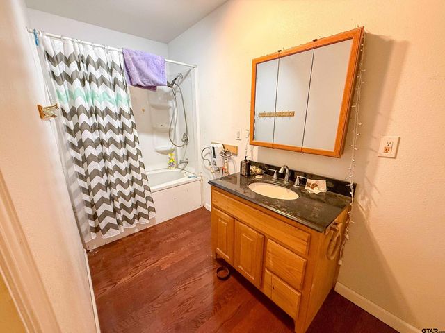 127 SE CR 4298, Scroggins, TX 75480