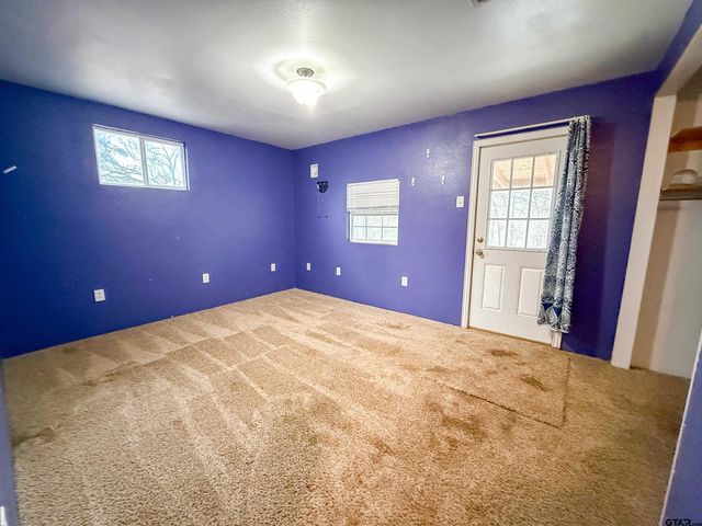 127 SE CR 4298, Scroggins, TX 75480