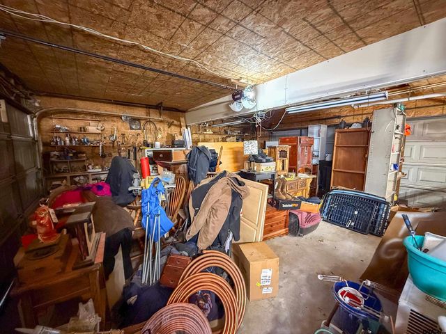 127 SE CR 4298, Scroggins, TX 75480