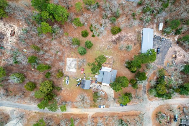 127 SE CR 4298, Scroggins, TX 75480