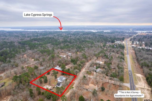 127 SE CR 4298, Scroggins, TX 75480