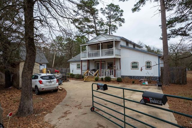 127 SE CR 4298, Scroggins, TX 75480