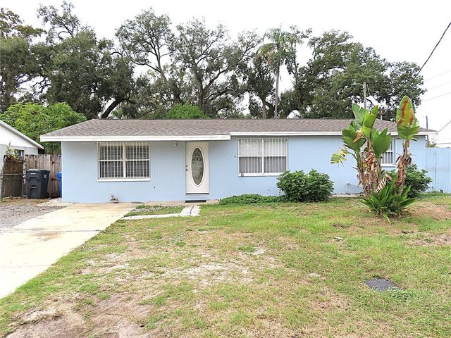 3908 BEECHWOOD BOULEVARD, Tampa, FL 33619