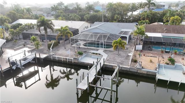 17638 Corallina DR, Matlacha Isles, FL 33991