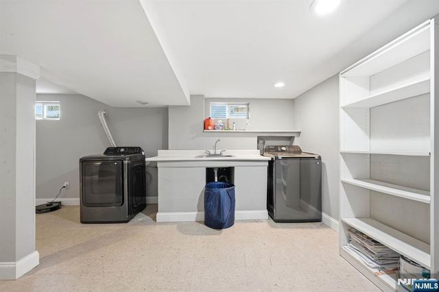 298 Fairway Avenue, Belleville, NJ 07109