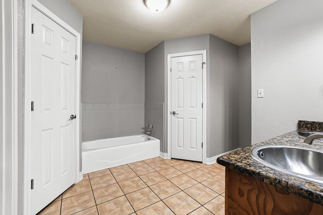 702 Madison Place, Sherman, TX 75092