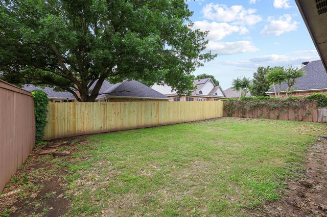 702 Madison Place, Sherman, TX 75092