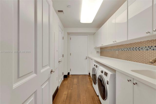 17875 Collins Ave 1201, Sunny Isles Beach, FL 33160