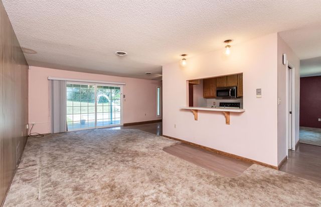 1099 Hunn Rd, Yuba City, CA 95991