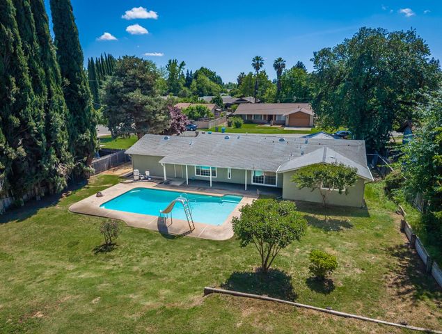 1099 Hunn Rd, Yuba City, CA 95991