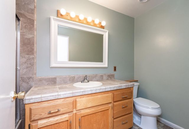 1099 Hunn Rd, Yuba City, CA 95991