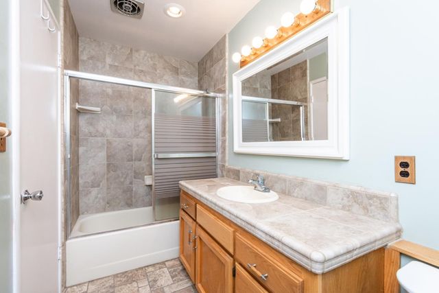 1099 Hunn Rd, Yuba City, CA 95991