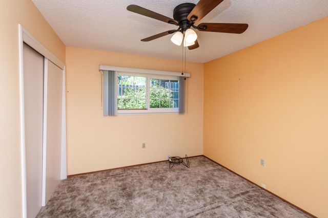 1099 Hunn Rd, Yuba City, CA 95991