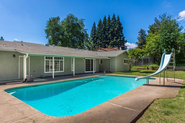 1099 Hunn Rd, Yuba City, CA 95991