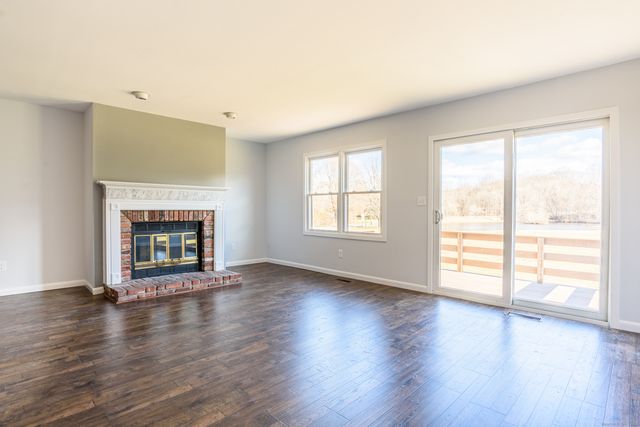 84 Stillmeadow Circle 84, Monroe, CT 06468