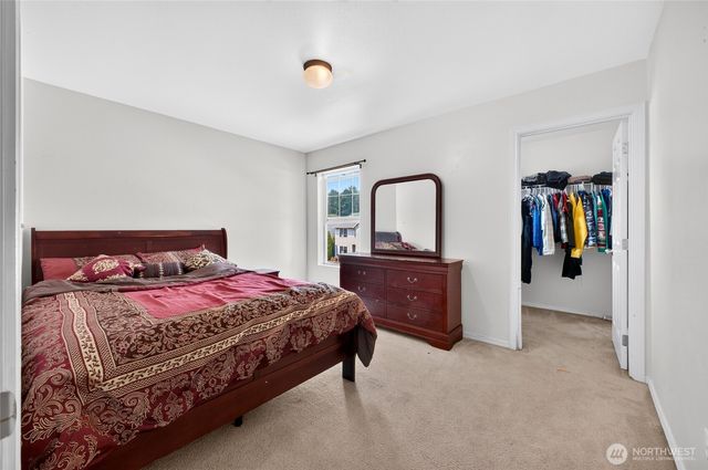 17823 Silver Creek Avenue E, Puyallup, WA 98375