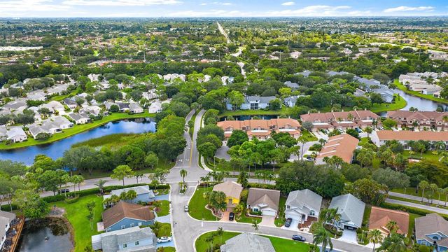 119 Hammocks Drive, Greenacres, FL 33413