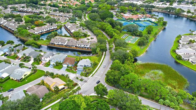 119 Hammocks Drive, Greenacres, FL 33413