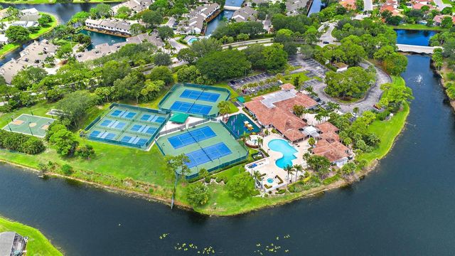 119 Hammocks Drive, Greenacres, FL 33413