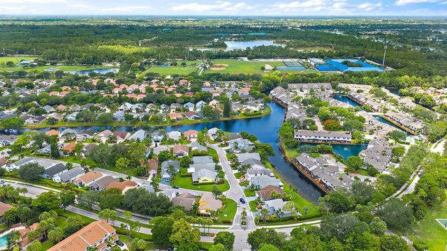 119 Hammocks Drive, Greenacres, FL 33413