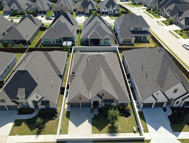 3304 Honey Suckle Lane, Little Elm, TX 75068