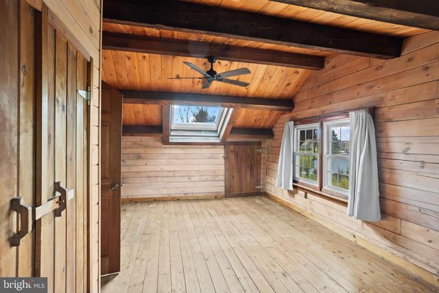 1570 WOODBERRY RD, York, PA 17408